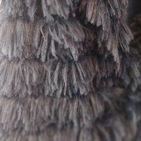 She +Sky Blue Faux Fur Vest - Picture 3 of 7